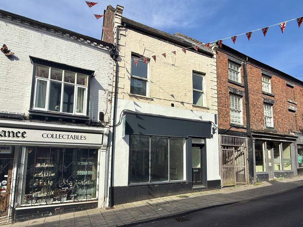 4 bed Studio for rent in Whitchurch. From Barbers - Whitchurch