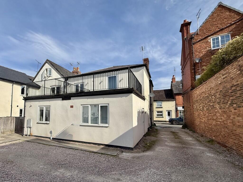 2 bed Town House for rent in Tilstock. From Barbers - Whitchurch