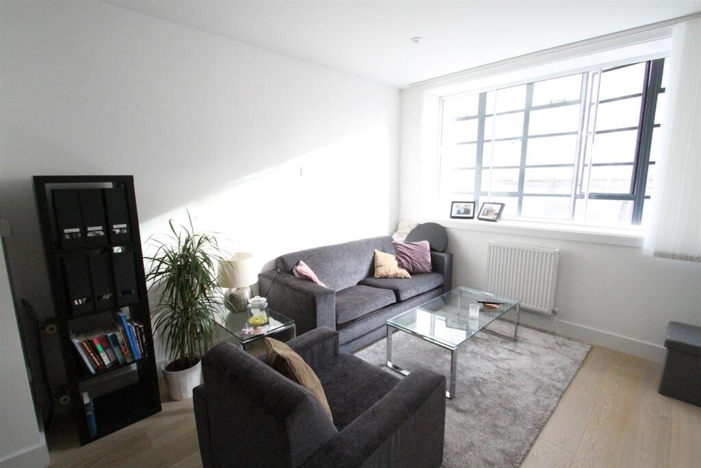1 bed 1st Floor Flat for rent in London. From CityZEN - London 1 bed 1st Floor Flat for rent in London. From CityZEN - London