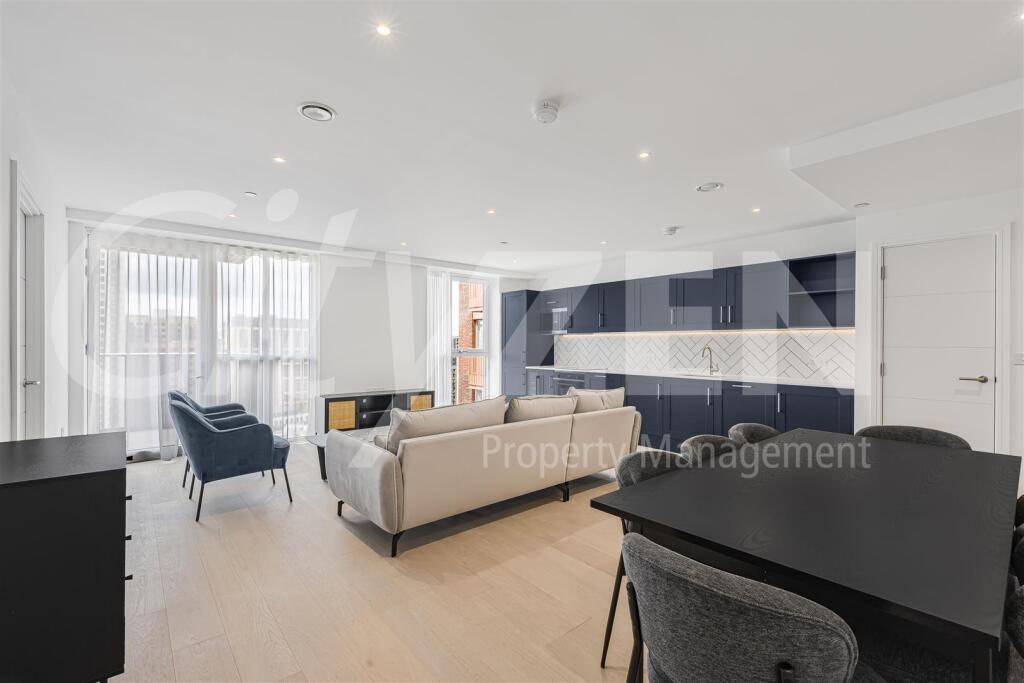 3 bed 1st Floor Flat for rent in London. From CityZEN - London