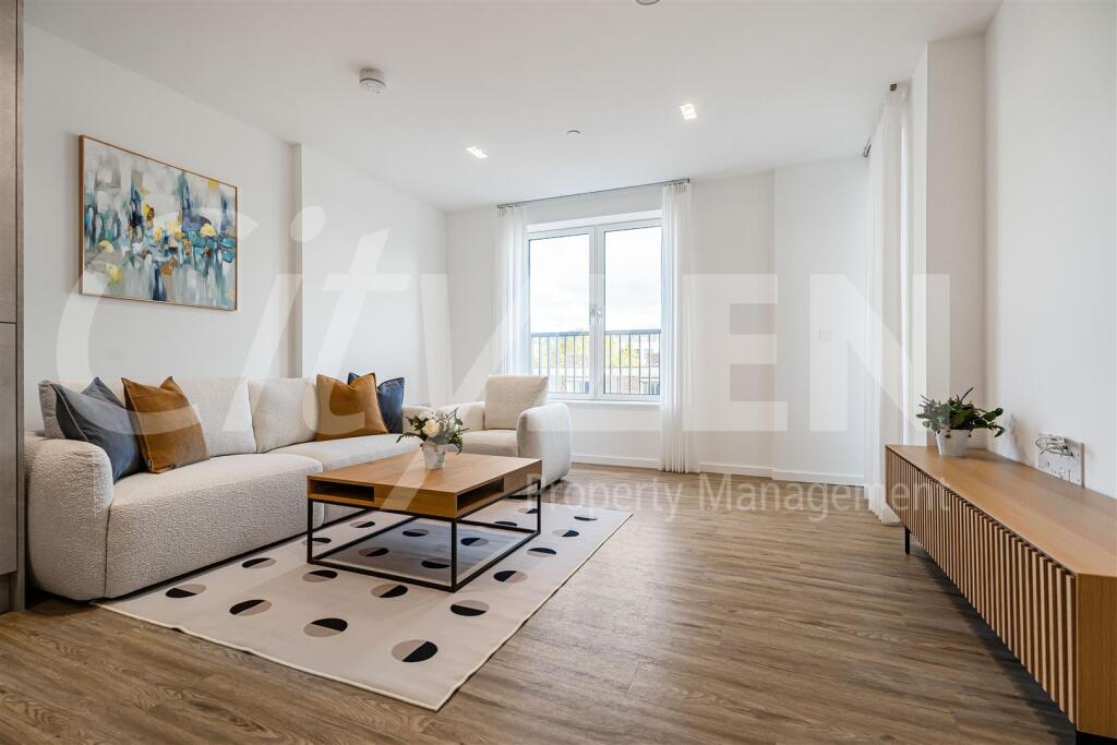 1 bed 1st Floor Flat for rent in London. From CityZEN - London