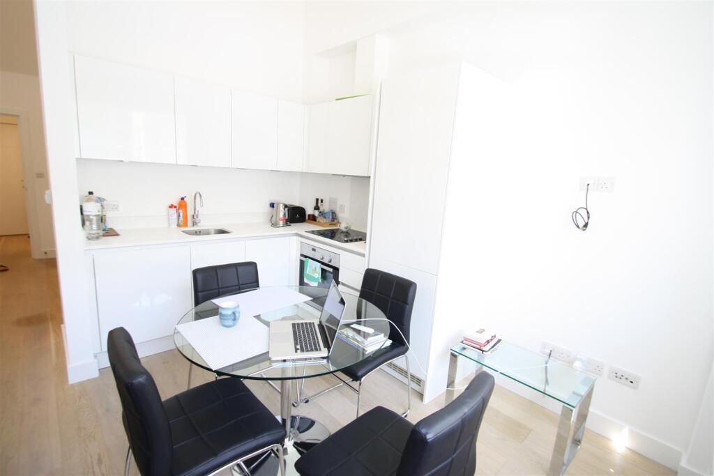 0 bed 1st Floor Flat for rent in London. From CityZEN - London