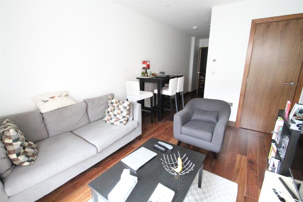 1 bed 1st Floor Flat for rent in Hampstead. From CityZEN - London