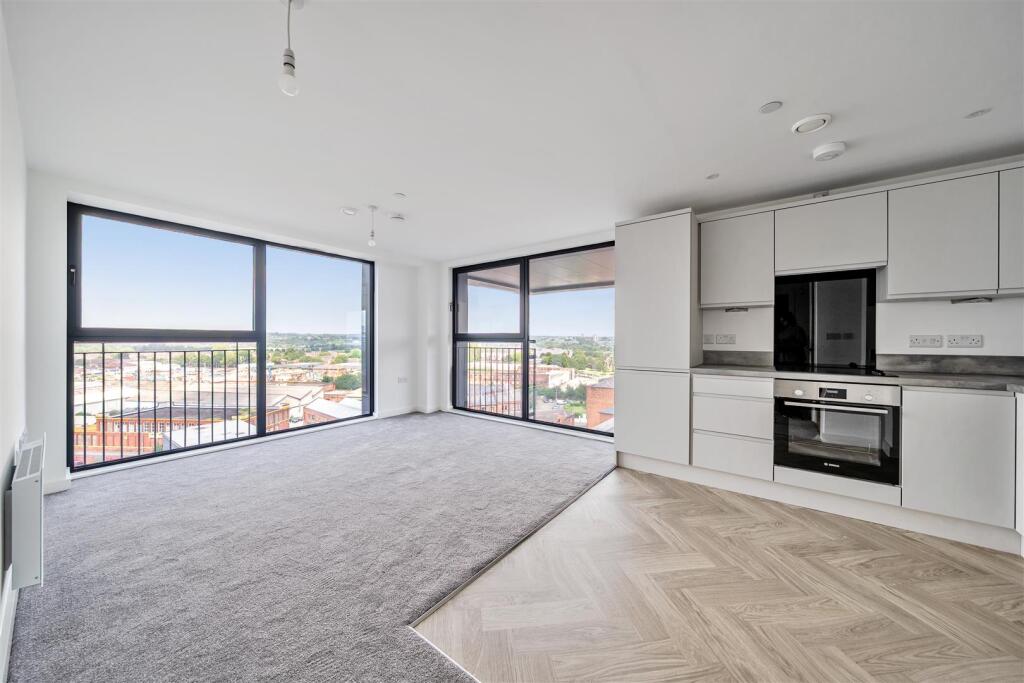 1 bed 1st Floor Flat for rent in Salford. From CityZEN - London 1 bed 1st Floor Flat for rent in Salford. From CityZEN - London