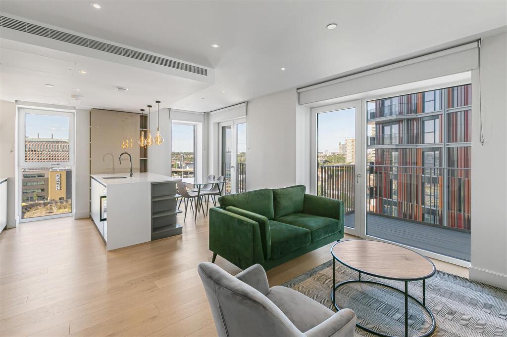 2 bed 1st Floor Flat for rent in London. From CityZEN - London 2 bed 1st Floor Flat for rent in London. From CityZEN - London