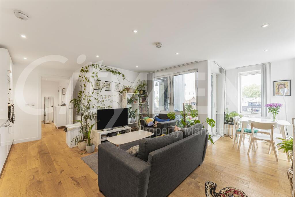 1 bed 1st Floor Flat for rent in London. From CityZEN - London