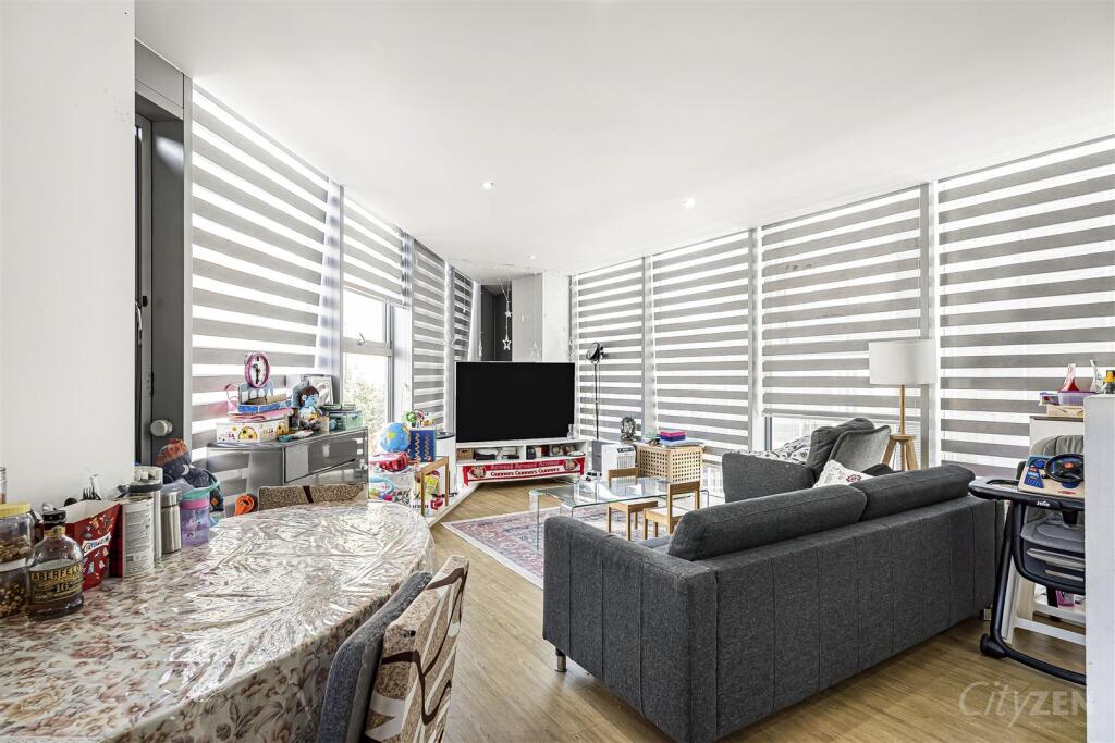 2 bed 1st Floor Flat for rent in London. From CityZEN - London 2 bed 1st Floor Flat for rent in London. From CityZEN - London