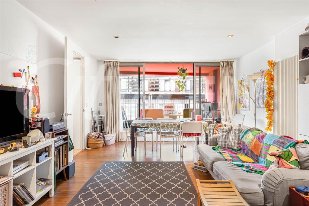 3 bed 1st Floor Flat for rent in London. From CityZEN - London 3 bed 1st Floor Flat for rent in London. From CityZEN - London