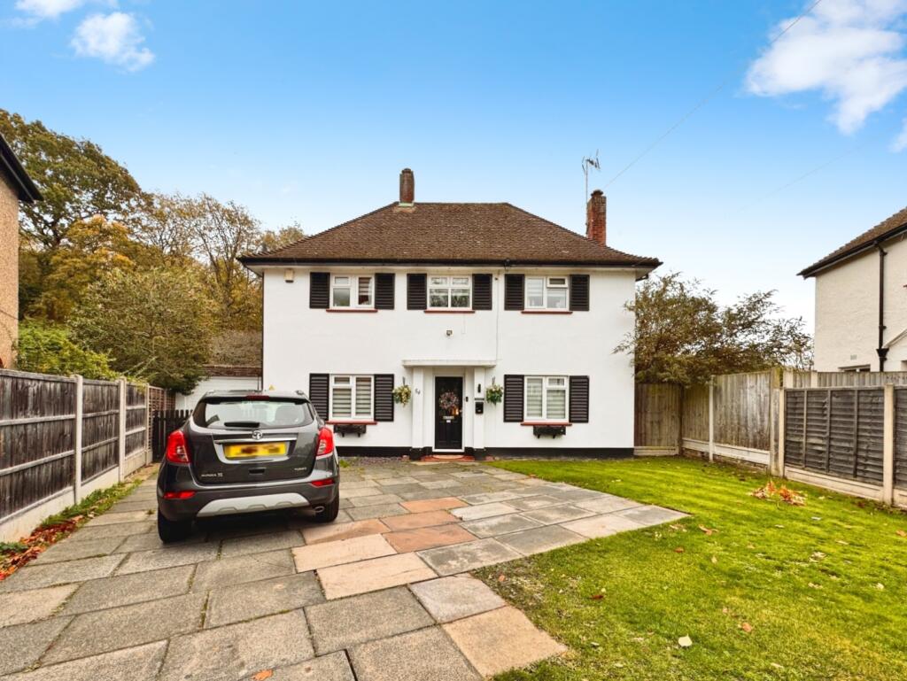 3 bed Detached for rent in Hadleigh. From Appointmoor Estates - Westcliff-On-Sea