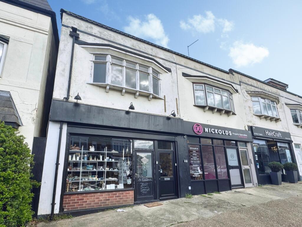 2 bed 1st Floor Flat for rent in Hadleigh. From Appointmoor Estates - Westcliff-On-Sea