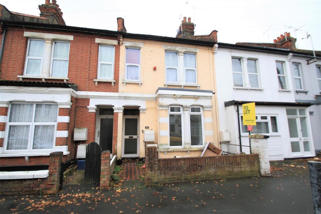 1 bed House (unspecified) for rent in Southend-on-Sea. From Appointmoor Estates - Westcliff-On-Sea 1 bed House (unspecified) for rent in Southend-on-Sea. From Appointmoor Estates - Westcliff-On-Sea