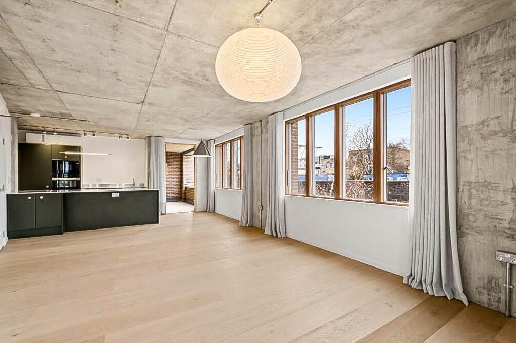 3 bed Apartment for rent in Hackney. From Appointmoor Estates - Westcliff-On-Sea 3 bed Apartment for rent in Hackney. From Appointmoor Estates - Westcliff-On-Sea