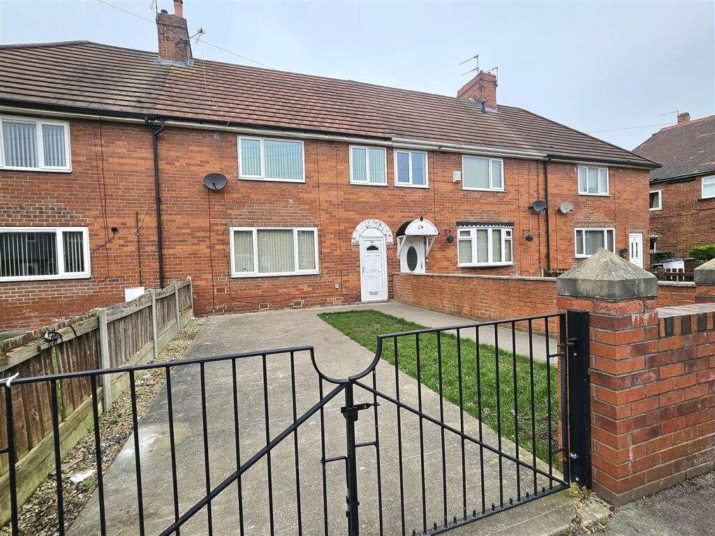 3 bed Town House for rent in Goldthorpe. From Churchills Estate Agents - Mexborough