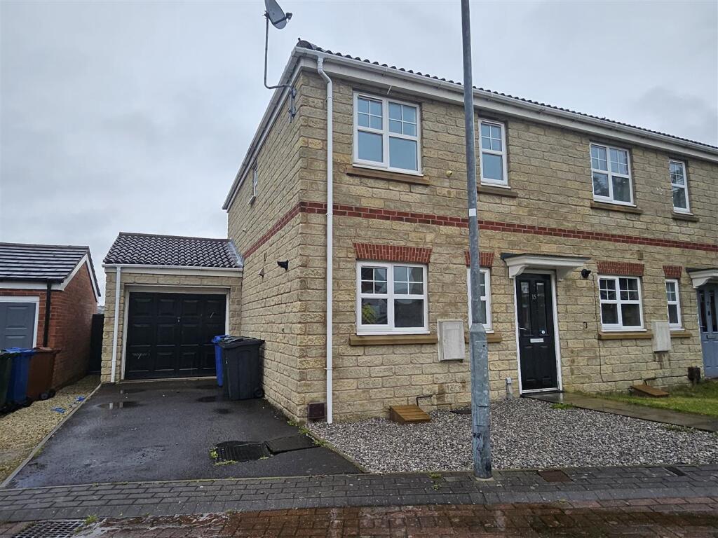 3 bed Semi Detached for rent in Grimethorpe. From Churchills Estate Agents - Mexborough 3 bed Semi Detached for rent in Grimethorpe. From Churchills Estate Agents - Mexborough