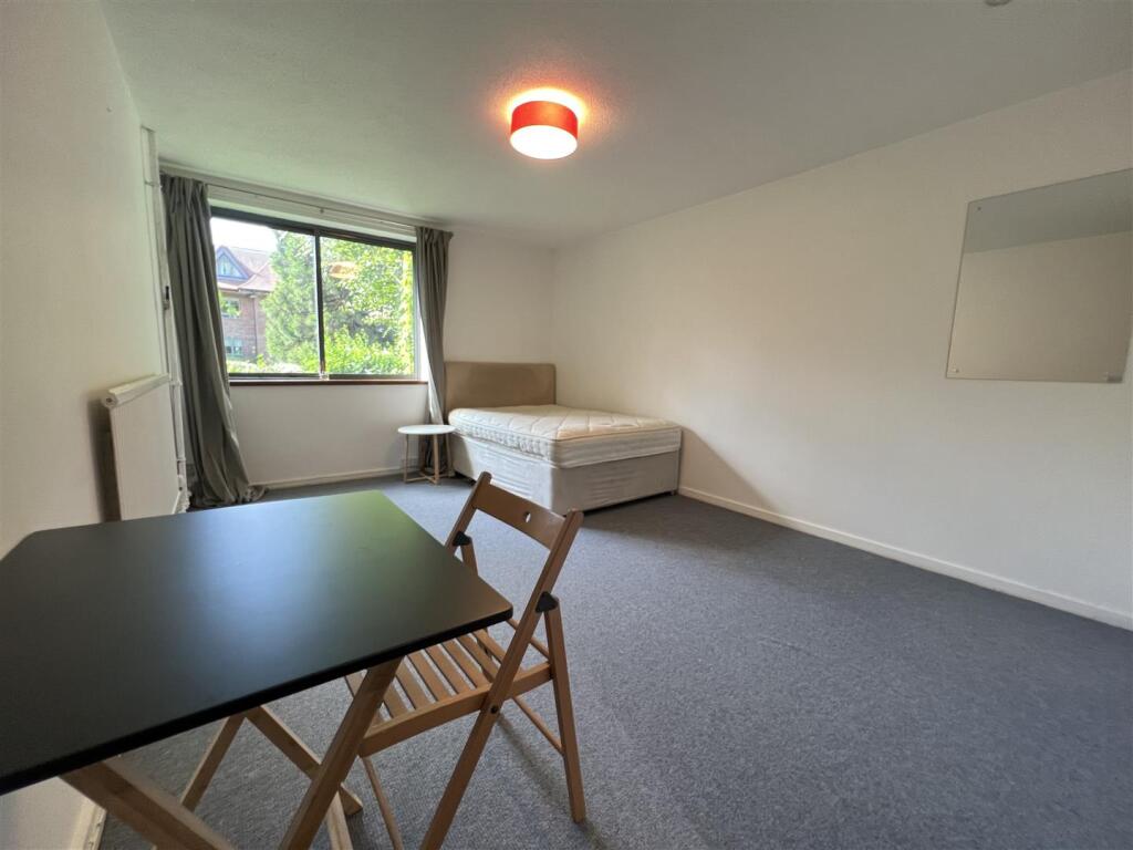 1 bed Apartment for rent in Cambridge. From Embassy Lettings & Management Limited - Cambridge