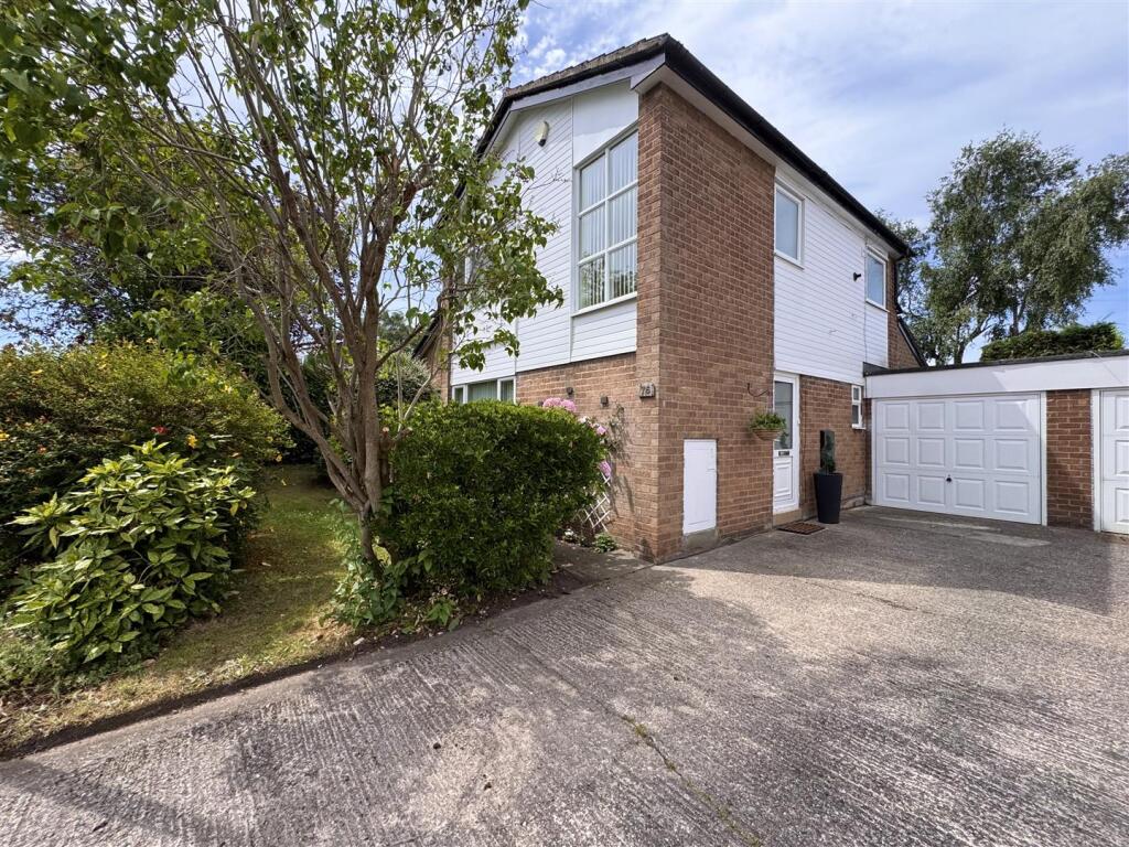 3 bed Link detached for rent in Hale. From Ian Macklin - Hale