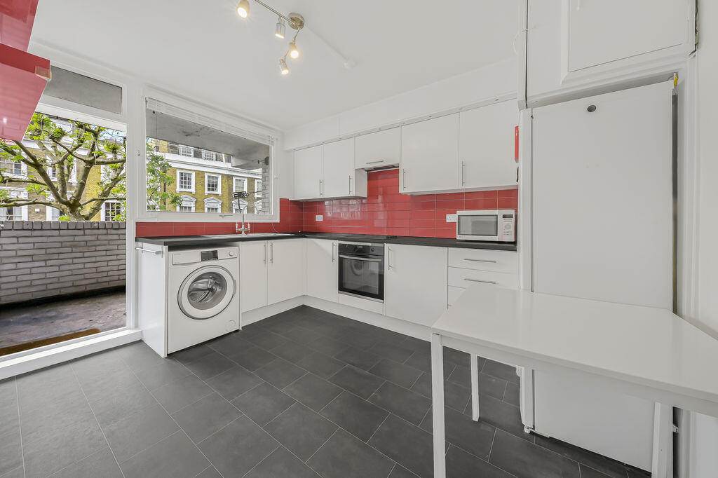 3 bed Detached for rent in Westminster. From Tate Residential Ltd - London