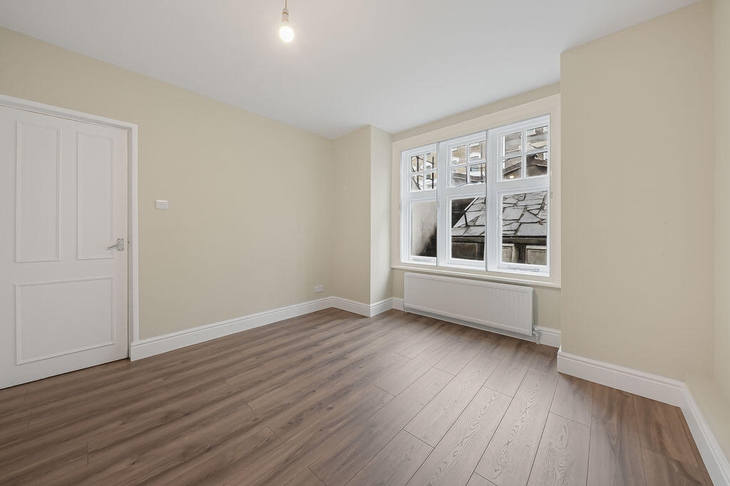 2 bed 1st Floor Flat for rent in Battersea. From Tate Residential Ltd - London 2 bed 1st Floor Flat for rent in Battersea. From Tate Residential Ltd - London