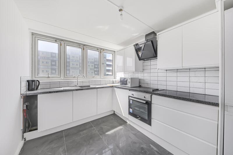 3 bed 1st Floor Flat for rent in London. From Tate Residential Ltd - London 3 bed 1st Floor Flat for rent in London. From Tate Residential Ltd - London
