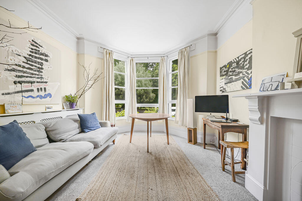 2 bed Apartment for rent in Battersea. From Tate Residential Ltd - London 2 bed Apartment for rent in Battersea. From Tate Residential Ltd - London