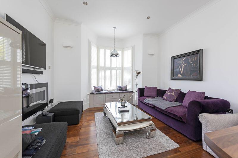 2 bed Detached for rent in Camberwell. From Tate Residential Ltd - London