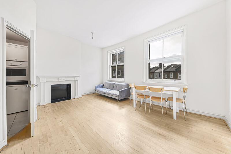 1 bed 1st Floor Flat for rent in Battersea. From Tate Residential Ltd - London 1 bed 1st Floor Flat for rent in Battersea. From Tate Residential Ltd - London