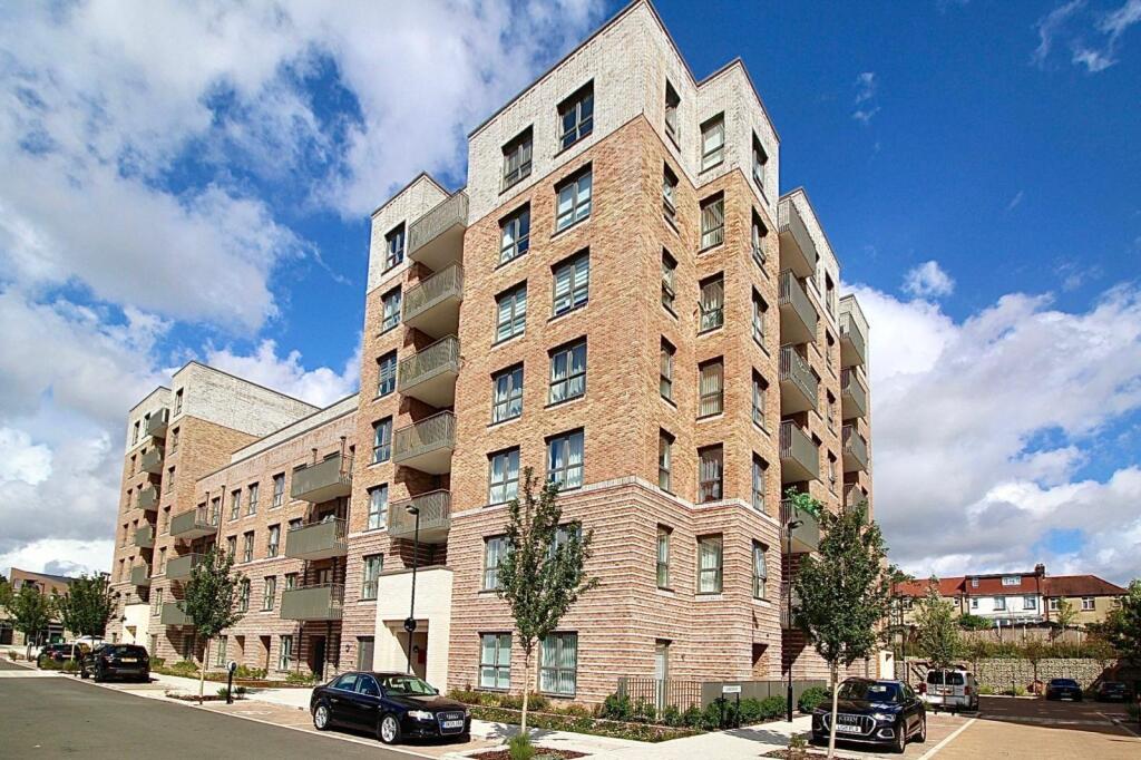 2 bed Apartment for rent in Southgate. From Kings Group - Enfield Town