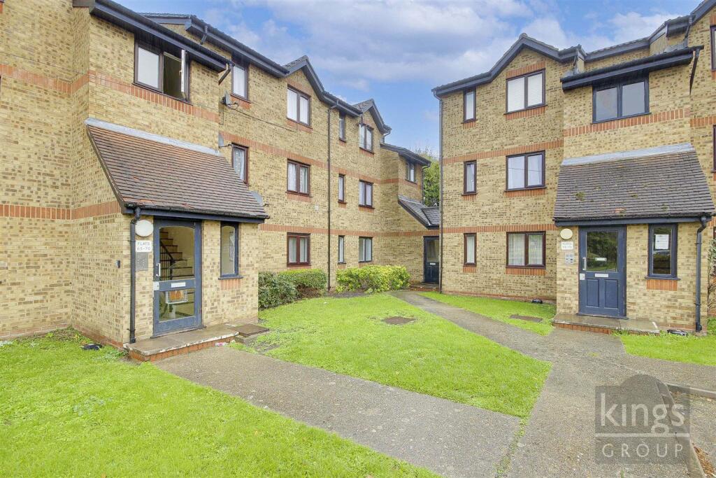 1 bed Apartment for rent in Sewardstone. From Kings Group - Enfield Highway