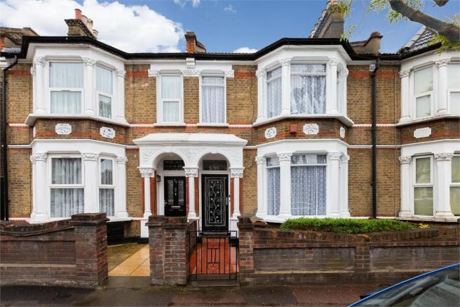 5 bed Detached for rent in London. From Kings Group - Walthamstow 5 bed Detached for rent in London. From Kings Group - Walthamstow