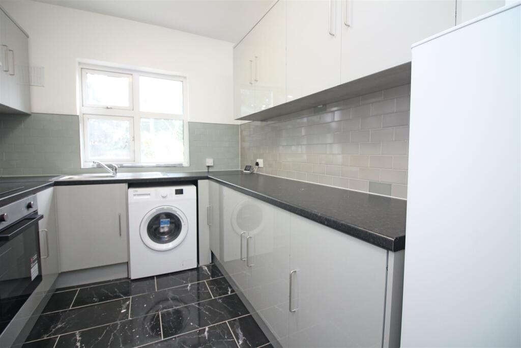 2 bed 1st Floor Flat for rent in London. From Kings Group - Walthamstow 2 bed 1st Floor Flat for rent in London. From Kings Group - Walthamstow