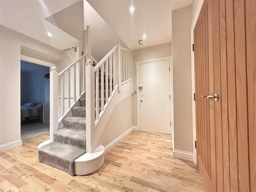 2 bed Duplex for rent in Hertford. From Kings Group - Hertford