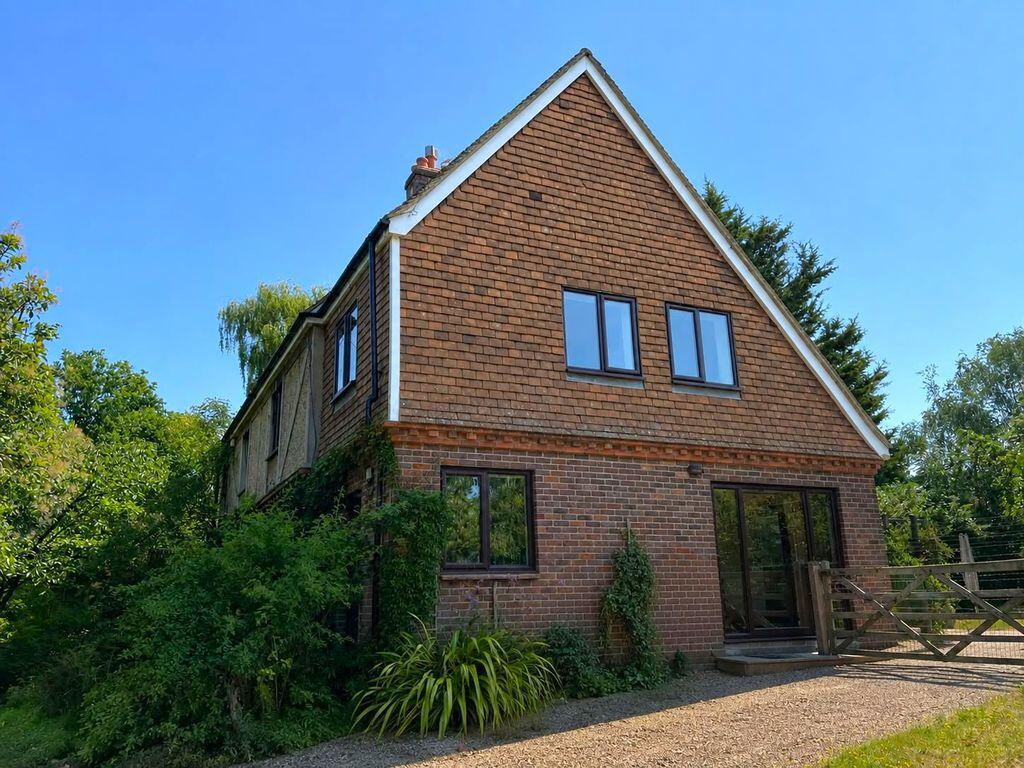 4 bed Detached for rent in Brandfold. From Lambert & Foster Ltd - Cranbrook 4 bed Detached for rent in Brandfold. From Lambert & Foster Ltd - Cranbrook