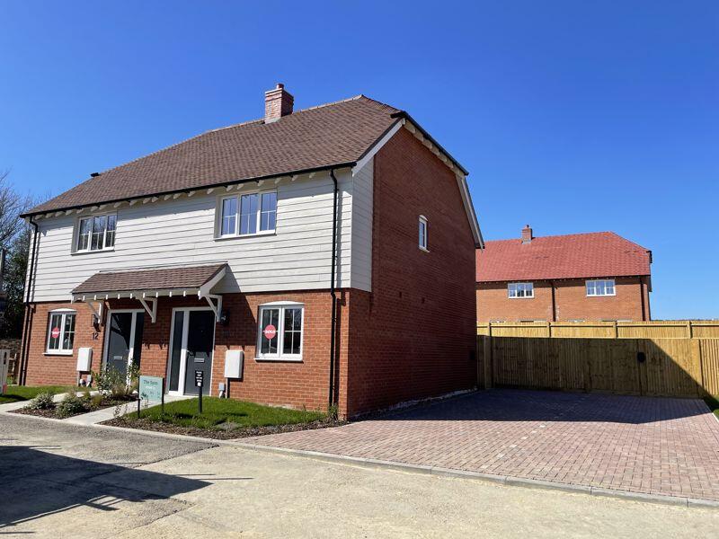 2 bed Detached for rent in Frittenden. From Lambert & Foster Ltd - Cranbrook