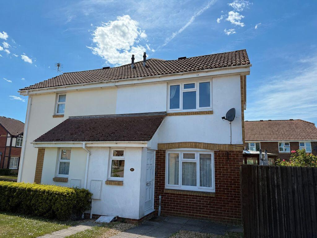 1 bed Mid Terraced House for rent in Paddock Wood. From Lambert & Foster Ltd - Paddock Wood 1 bed Mid Terraced House for rent in Paddock Wood. From Lambert & Foster Ltd - Paddock Wood
