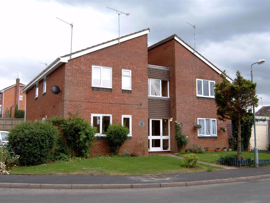 0 bed Apartment for rent in Hadzor. From Lamberts Sales and Lettings - Studley