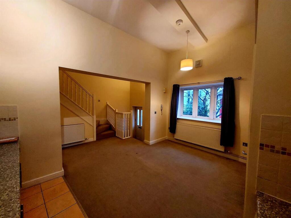 2 bed Not Specified for rent in Worcester. From Lamberts Sales and Lettings - Studley 2 bed Not Specified for rent in Worcester. From Lamberts Sales and Lettings - Studley