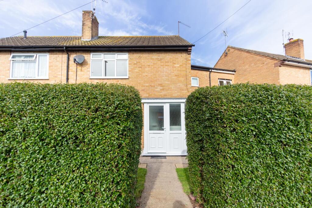3 bed Not Specified for rent in Alcester. From Lamberts Sales and Lettings - Studley