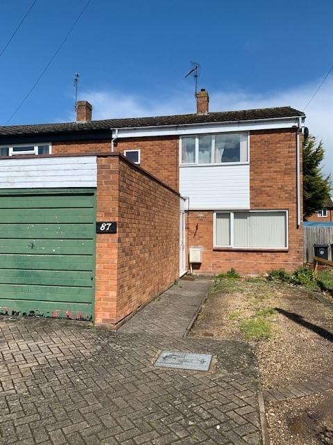 2 bed Mid Terraced House for rent in King's Coughton. From Lamberts Sales and Lettings - Studley