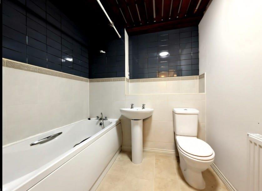 3 bed Mid Terraced House for rent in Hartshill. From Pointons - Nuneaton