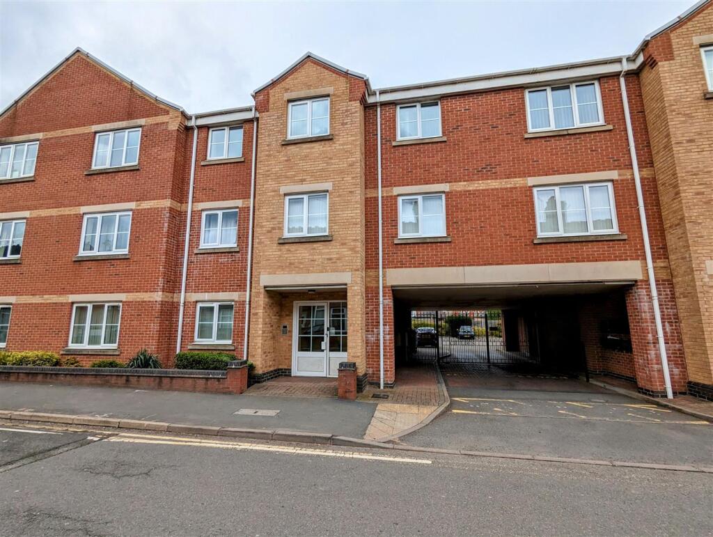 1 bed 1st Floor Flat for rent in Nuneaton. From Pointons - Nuneaton 1 bed 1st Floor Flat for rent in Nuneaton. From Pointons - Nuneaton
