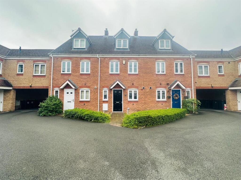 3 bed Detached for rent in Bermuda. From Pointons - Nuneaton