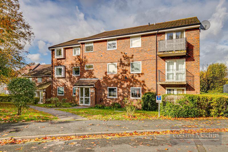 2 bed Flat for rent in Purley. From Pollard Machin
