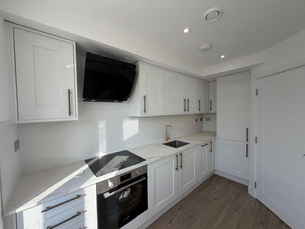 4 bed Mid Terraced House for rent in Whyteleafe. From Pollard Machin - Sanderstead 4 bed Mid Terraced House for rent in Whyteleafe. From Pollard Machin - Sanderstead