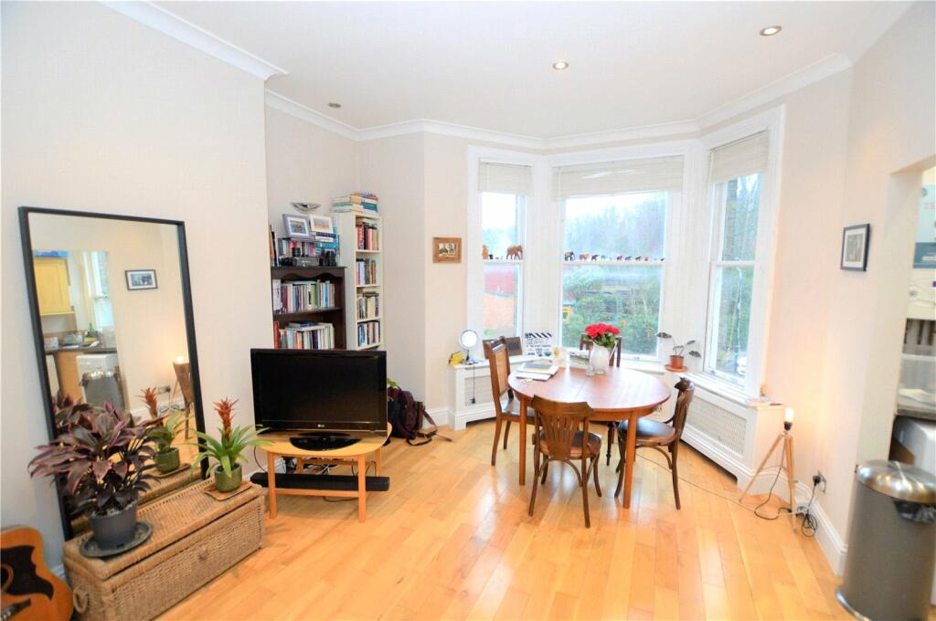 1 bed Apartment for rent in Penge. From Streets Ahead - Crystal Palace
