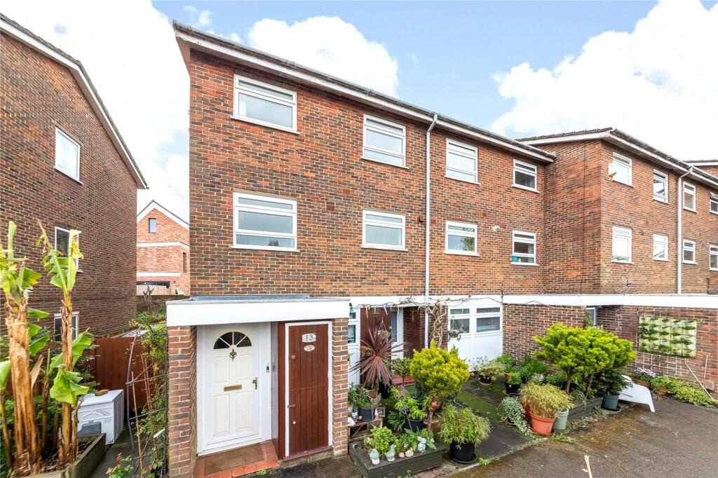 2 bed Apartment for rent in London. From Streets Ahead - Crystal Palace