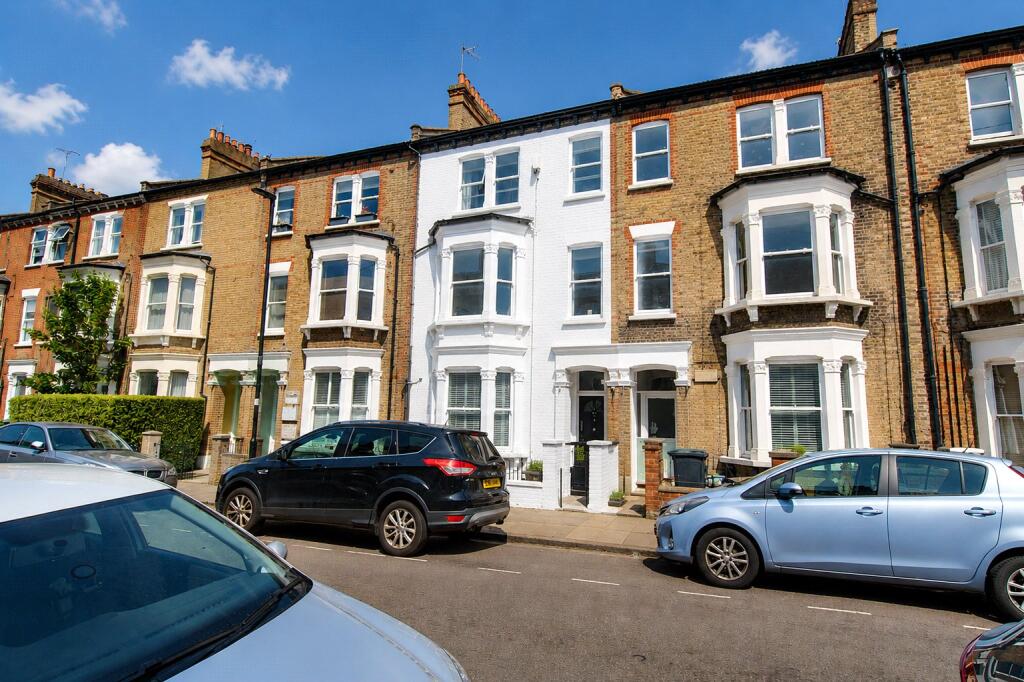 3 bed Apartment for rent in London. From Streets Ahead - Crystal Palace