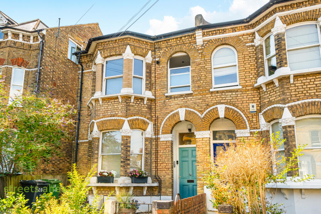 2 bed Apartment for rent in Penge. From Streets Ahead - Crystal Palace