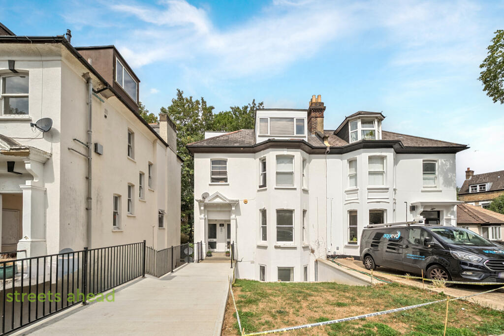 3 bed Apartment for rent in Penge. From Streets Ahead - Crystal Palace