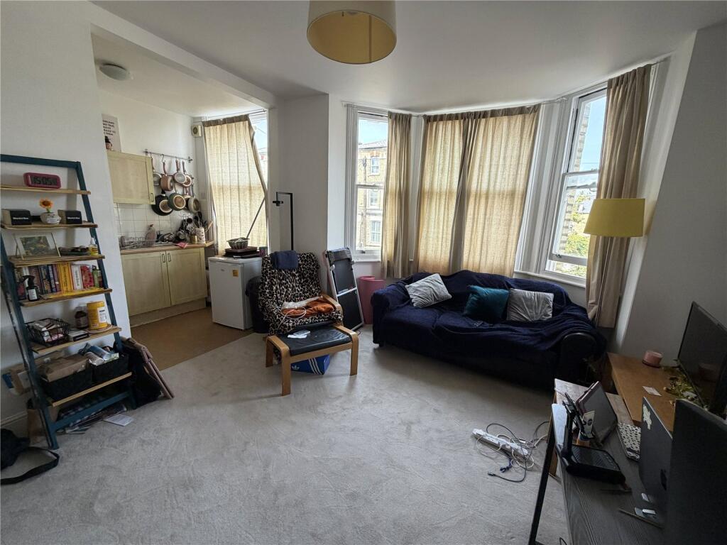 1 bed Apartment for rent in Clapham. From Streets Ahead - Crystal Palace 1 bed Apartment for rent in Clapham. From Streets Ahead - Crystal Palace