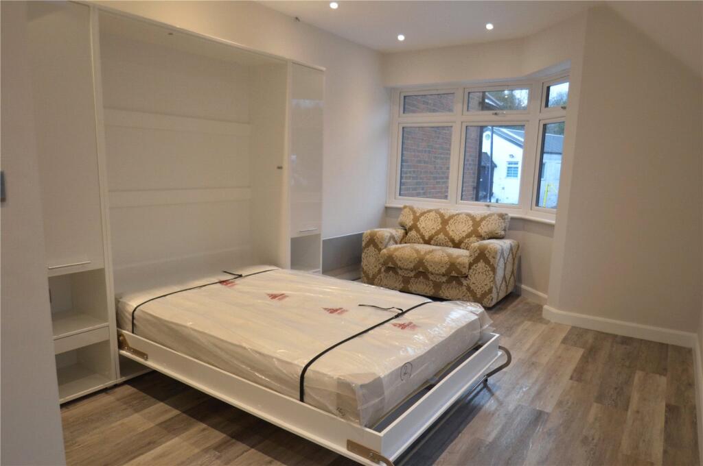 0 bed Apartment for rent in Purley. From Streets Ahead - Purley